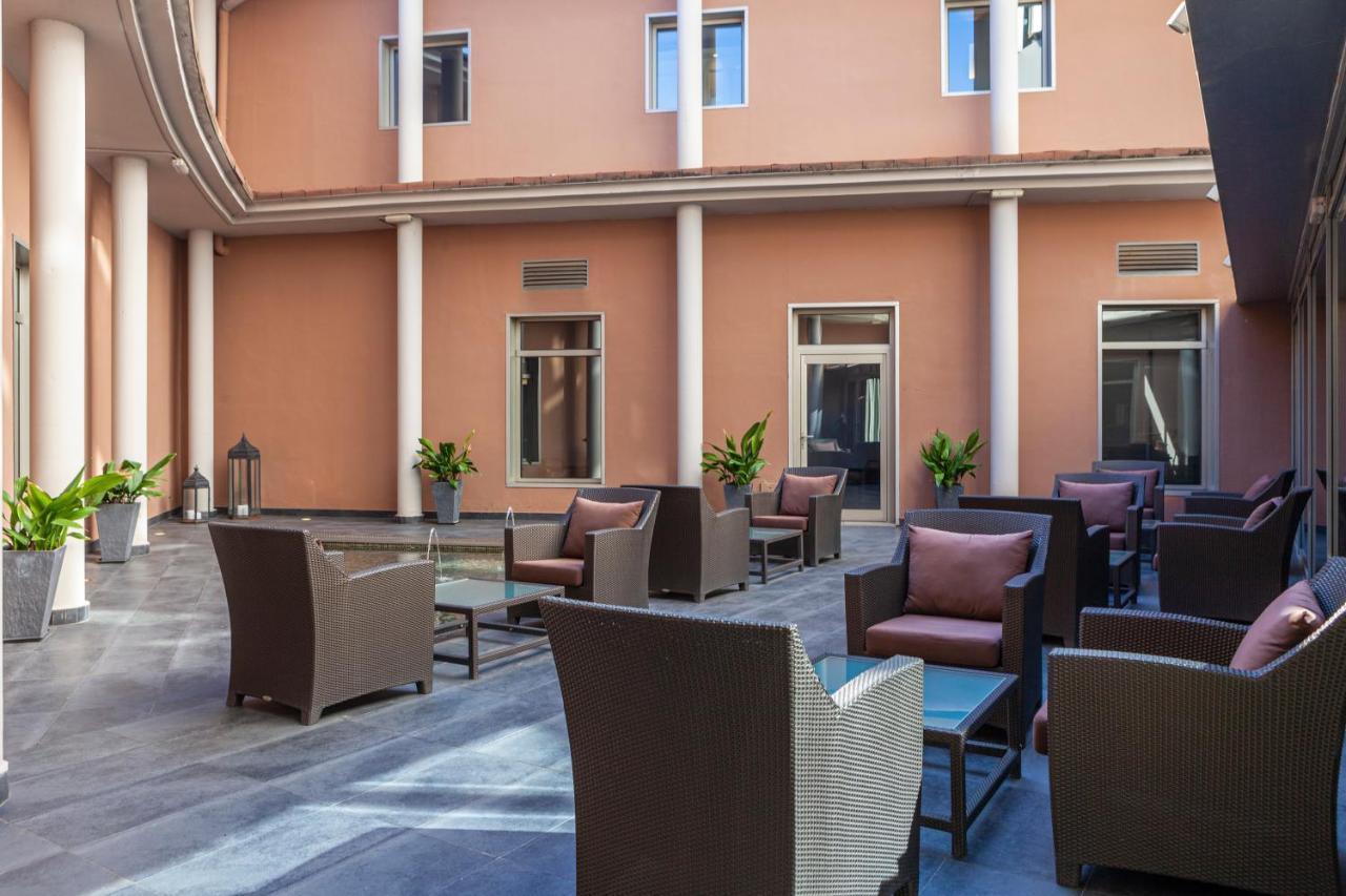 Porcel Torneo Hotel Sevilla Exterior foto